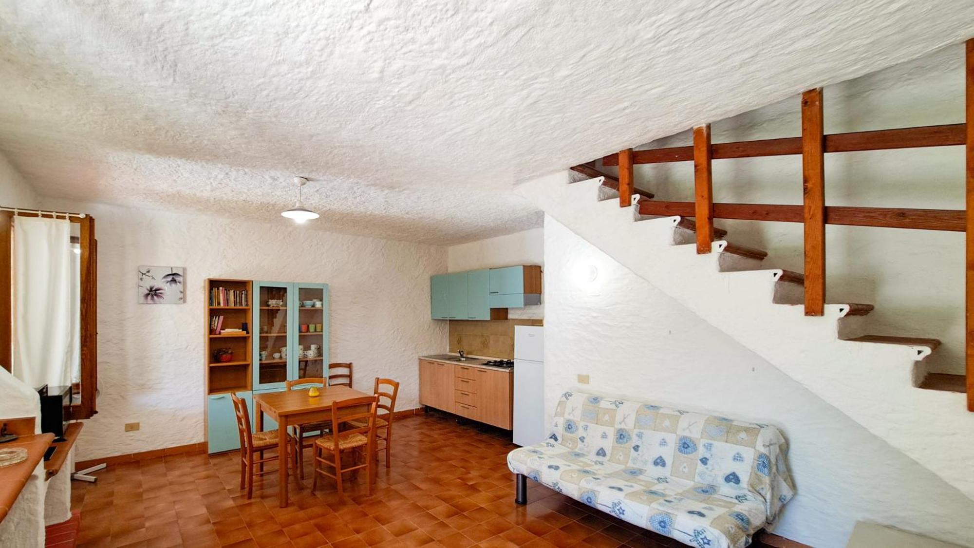 Appartamento Residenziale Trilocale 6 Posti Letto Via Loiri San Teodoro  Exterior photo