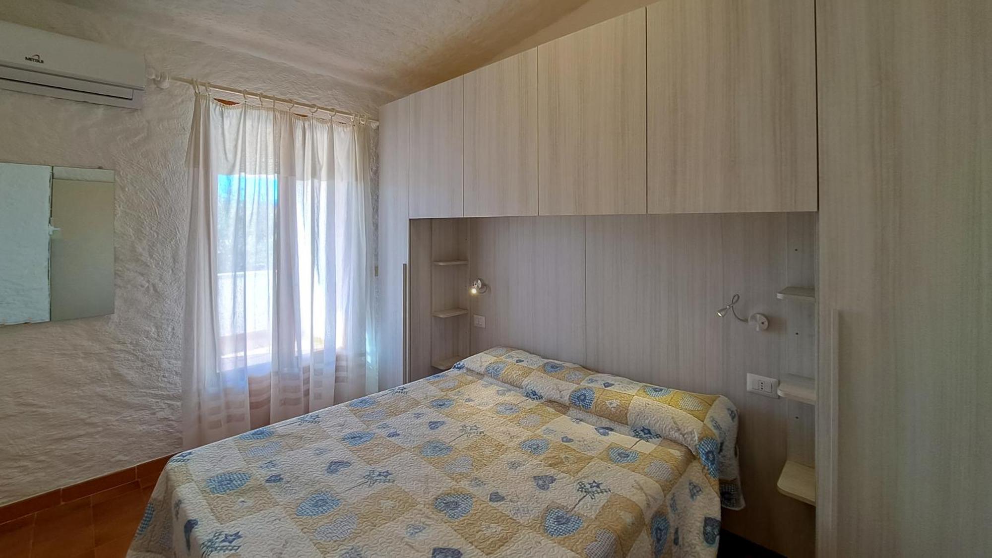 Appartamento Residenziale Trilocale 6 Posti Letto Via Loiri San Teodoro  Exterior photo