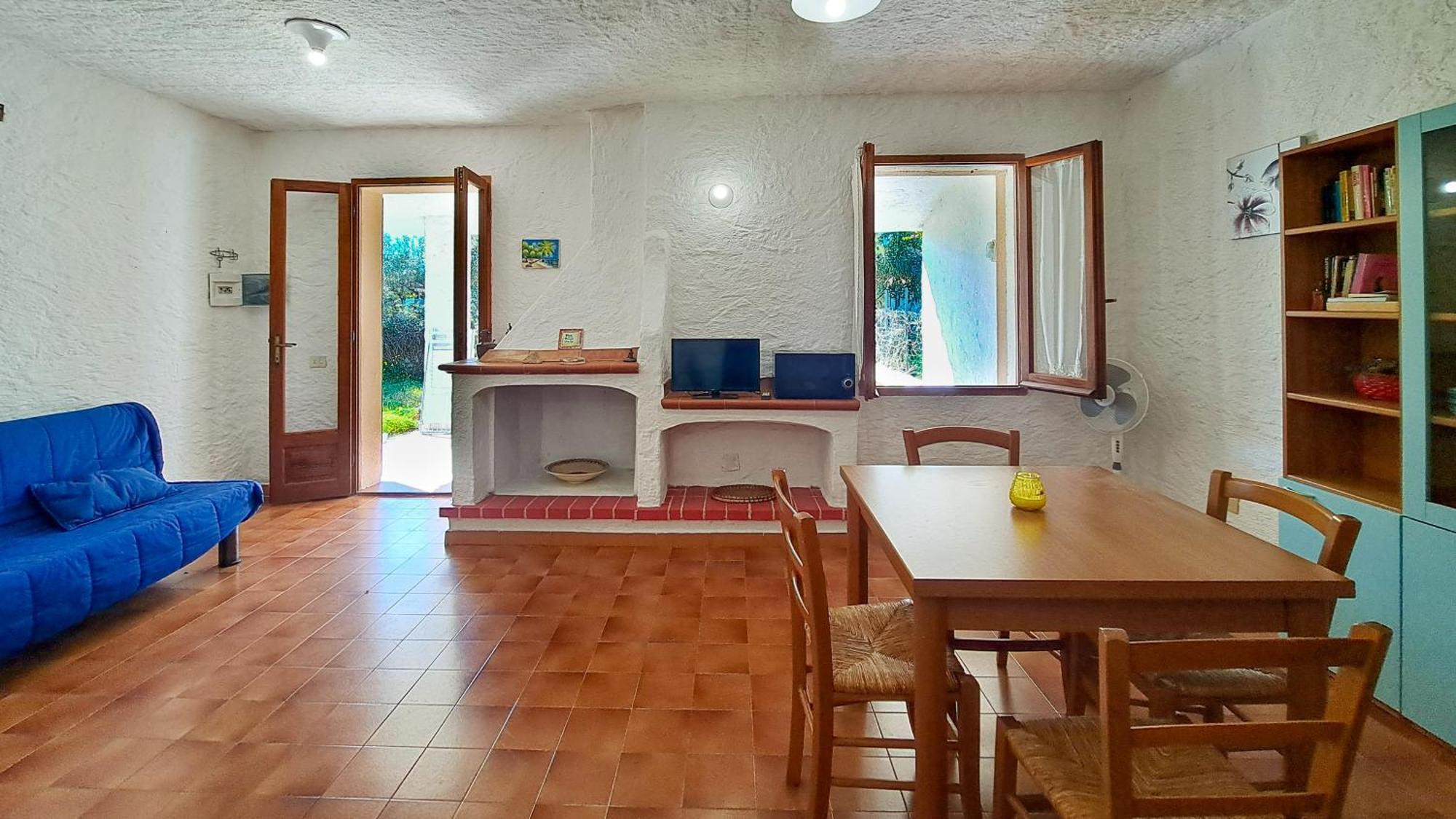Appartamento Residenziale Trilocale 6 Posti Letto Via Loiri San Teodoro  Exterior photo