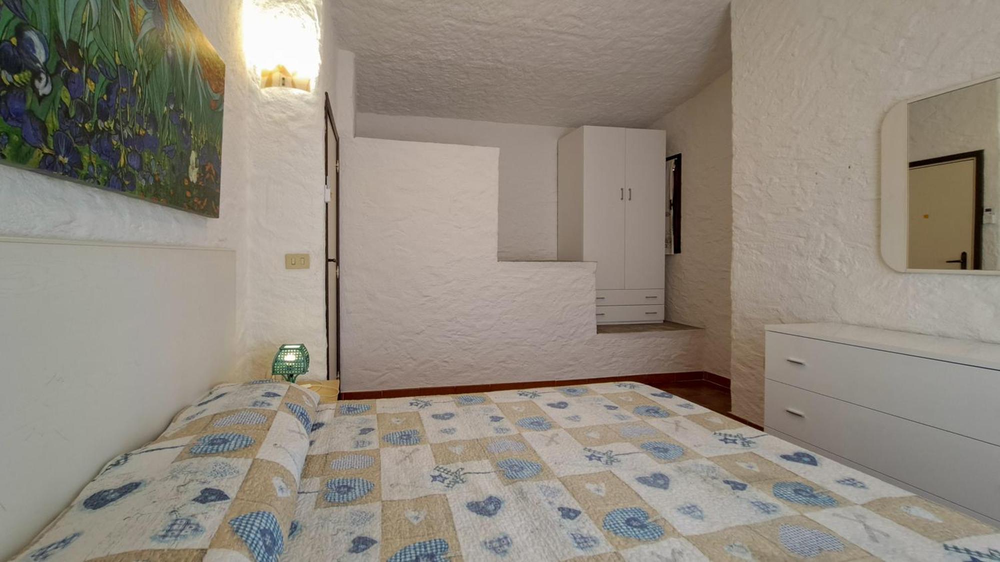 Appartamento Residenziale Trilocale 6 Posti Letto Via Loiri San Teodoro  Exterior photo